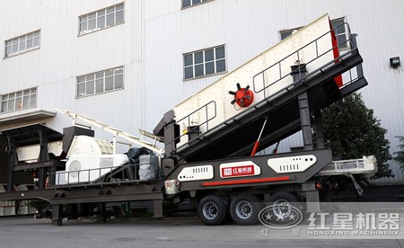 車載流動錘式破碎機多少錢？產量多高？